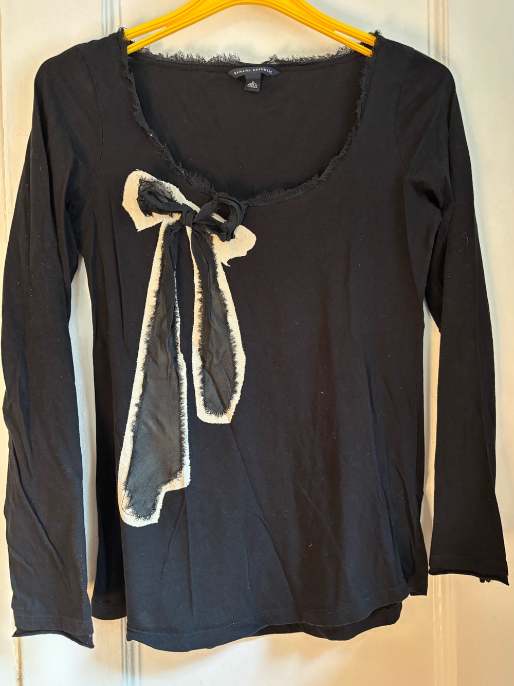 Banana Republic Black Long-Sleeve Tee with Silk Cream-Trim Bow Accent Size S